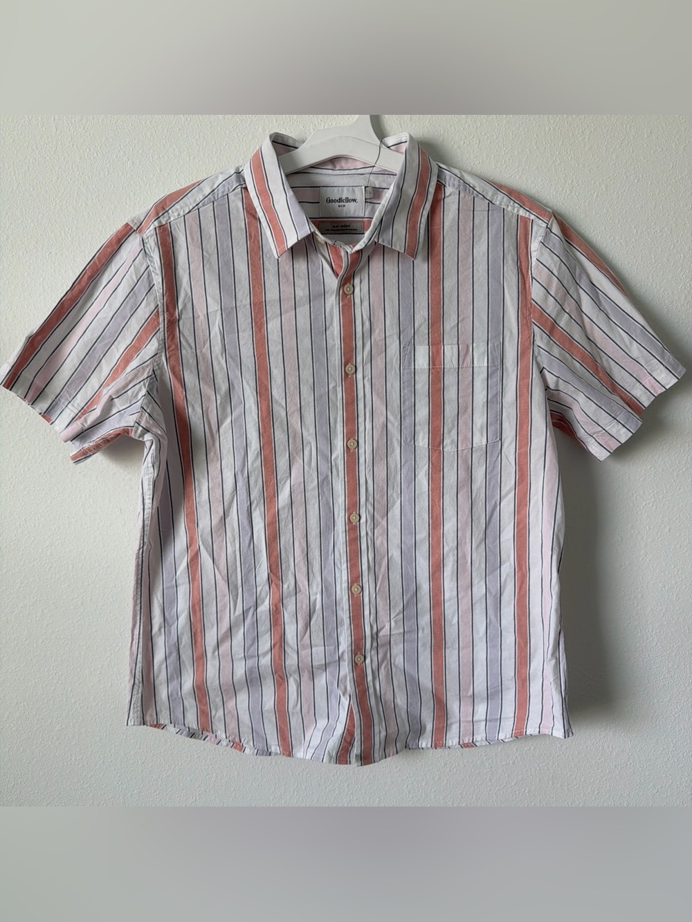 Goodfellow & Co White Short-Sleeve Button-Up Shirt with Rust & Gray Stripes
